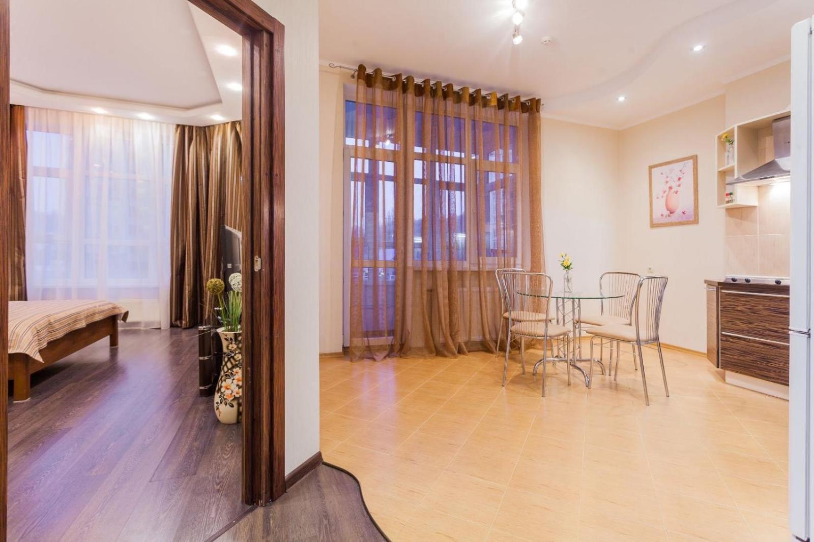 Navit Apartments With Breakfast,Near The Railway Station, The City Center, The Park Kiev Dış mekan fotoğraf